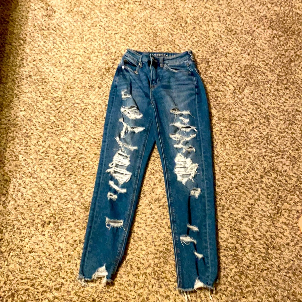 American Eagle mom jeans